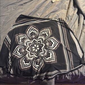 HeartSoul Black and Gray Floral Top